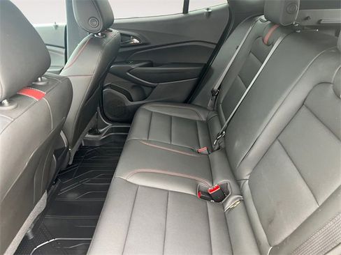 Used 2024 Chevrolet Trax RS w/ Driver Confidence Package image 13