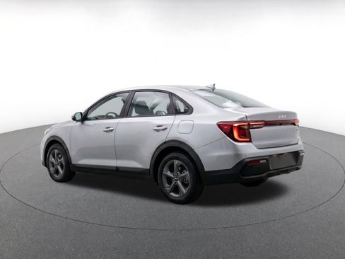 Used 2025 Kia K4 FWD image 7