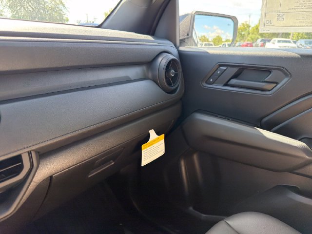 New 2026 Chevrolet Colorado Trail Boss AWD/4WD image 31