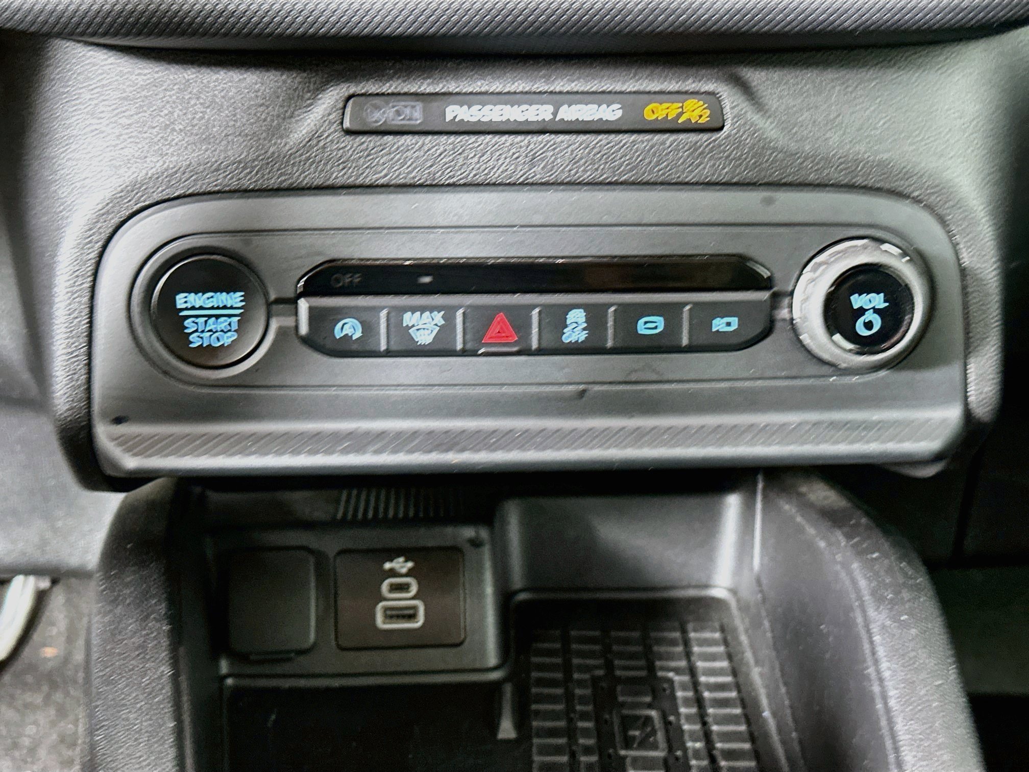 Used 2025 Ford Bronco Sport Big Bend AWD/4WD image 23