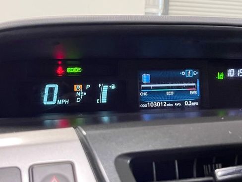 Used 2015 Toyota Prius V Five w/ Advanced Technology Package image 26