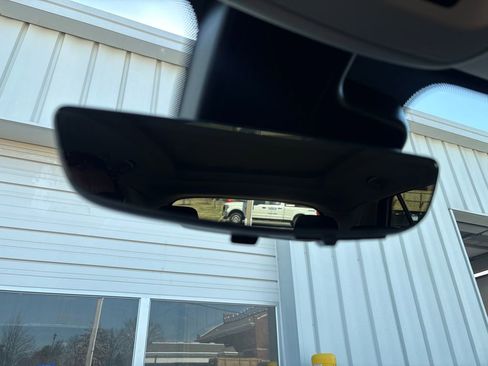 Certified 2023 Buick Envision Avenir image 27