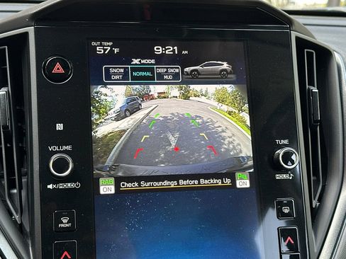 Used 2024 Subaru Crosstrek 2.5i Limited w/ Crosstrek Mirror Package AWD/4WD image 19