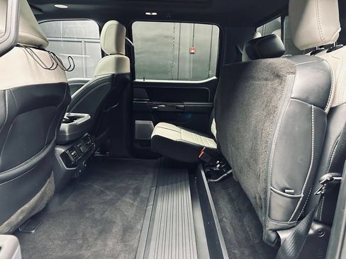 Used 2023 Ford F150 Lightning Platinum AWD/4WD image 25