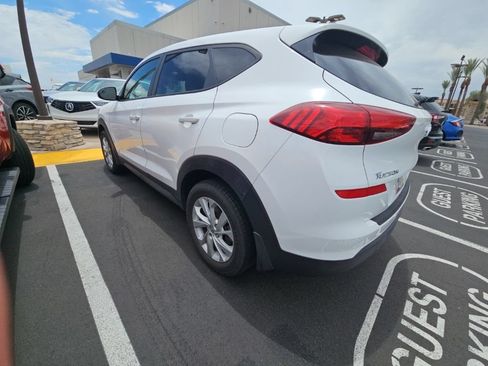 Used 2020 Hyundai Tucson SE FWD image 3