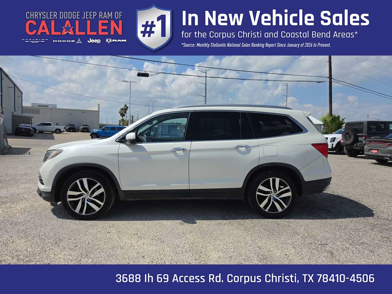 Used 2018 Honda Pilot Touring image 11