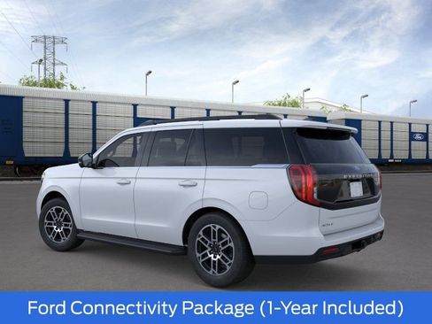 New 2026 Ford Expedition Active AWD/4WD image 4