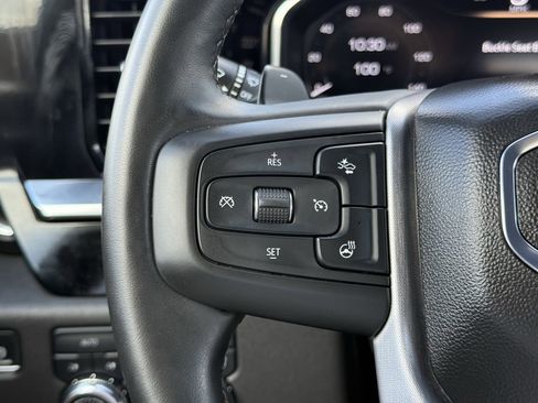 Used 2025 GMC Sierra 1500 SLT AWD/4WD image 12