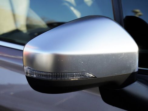 Used 2024 Subaru Forester Touring image 15