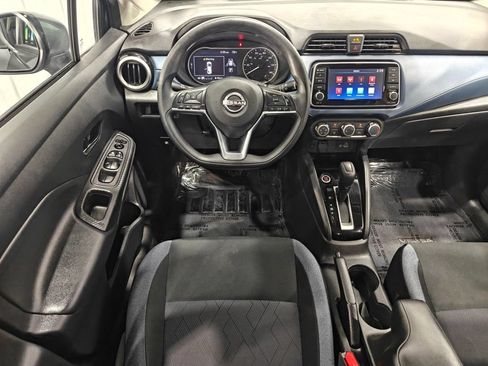 Used 2024 Nissan Versa SV FWD image 4