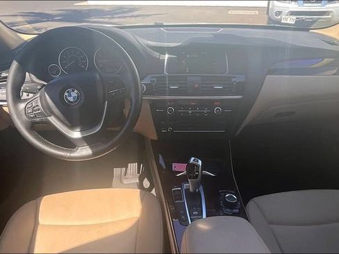 Used 2017 BMW X3 sDrive28i RWD image 14