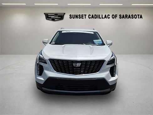 Certified 2023 Cadillac XT4 Premium Luxury w/ Cold Weather Package FWD image 2