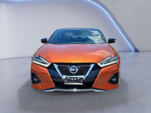 Used 2019 Nissan Maxima SR w/ Premium Package FWD image 8