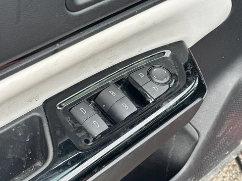 Used 2024 Honda Prologue Touring image 17