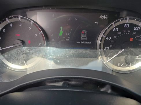Used 2023 Toyota Highlander XLE AWD/4WD image 3