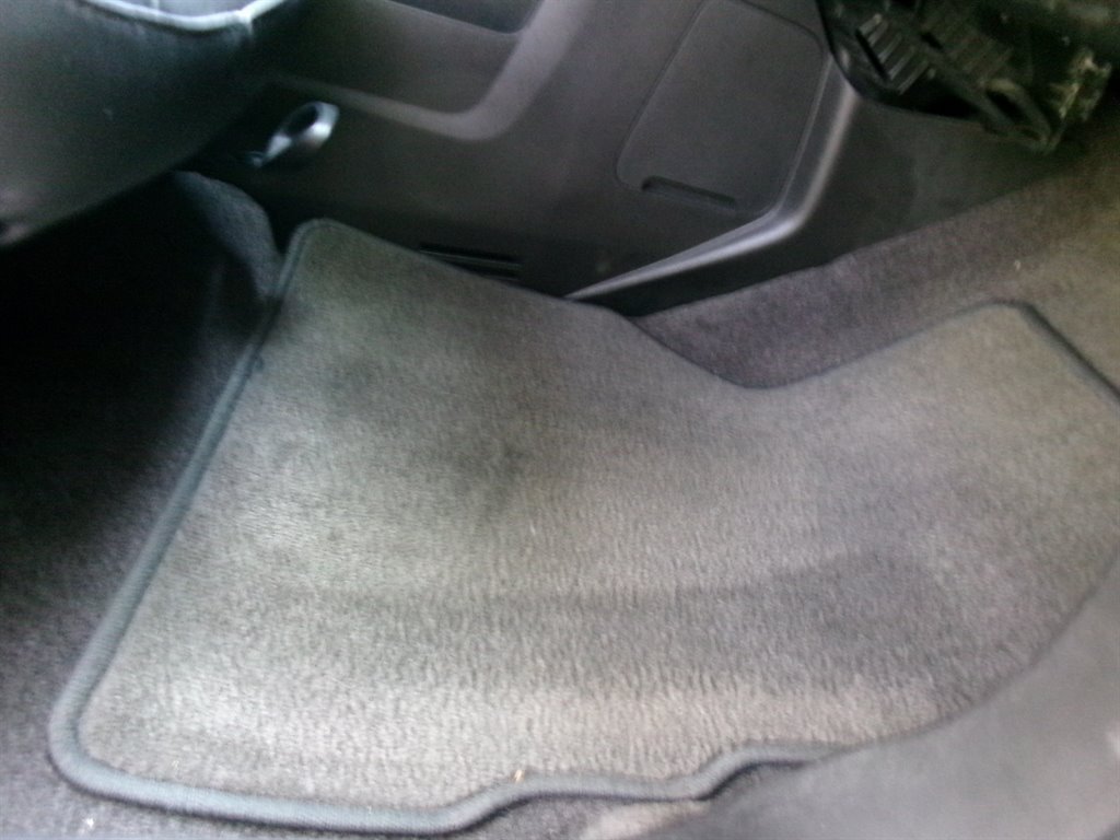 Used 2010 Chevrolet Equinox LT AWD/4WD image 19