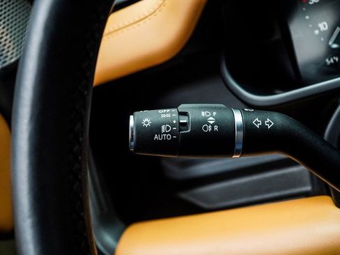 Used 2024 Land Rover Defender 130 X image 34