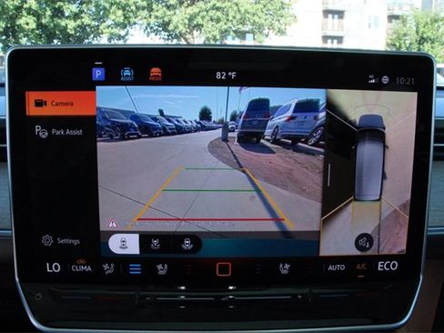 New 2025 Volkswagen ID. Buzz Pro S Plus image 12