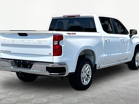 Used 2023 Chevrolet Silverado 1500 LT AWD/4WD image 5