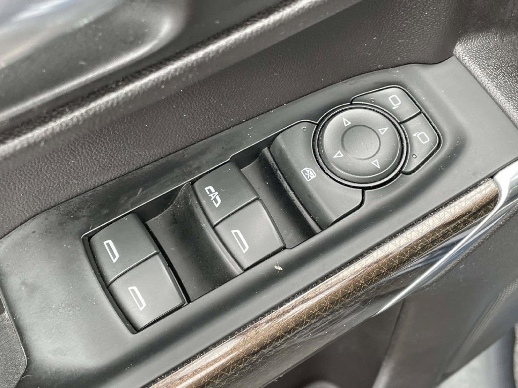 Used 2019 Chevrolet Silverado 1500 RST AWD/4WD image 20