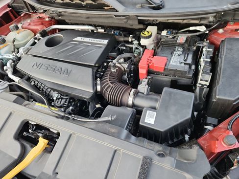 Used 2023 Nissan Rogue SL w/ SL Premium Package image 18