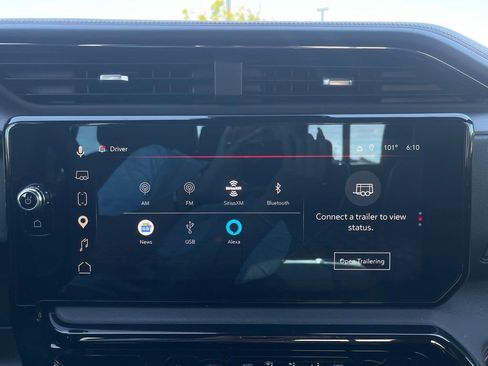 Used 2023 GMC Sierra 1500 AT4 w/ AT4 Premium Package AWD/4WD image 6