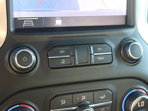 Used 2019 Chevrolet Silverado 1500 LT w/ All-Star Edition AWD/4WD image 26