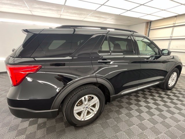 Used 2020 Ford Explorer XLT w/ Comfort Package AWD/4WD image 25