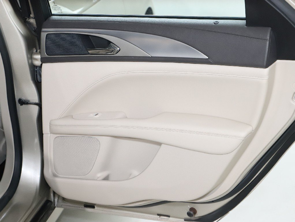 Used 2017 Lincoln MKZ Premiere FWD image 29