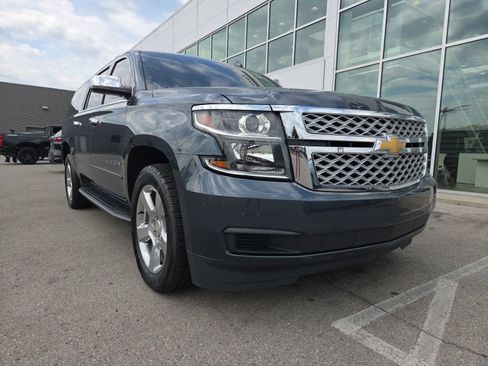 Used 2019 Chevrolet Suburban LS w/ All-Season Package AWD/4WD image 30