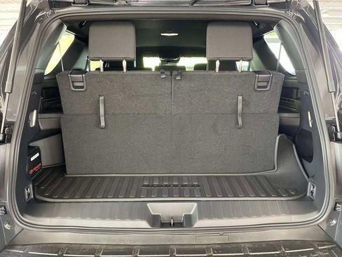 New 2026 Toyota 4Runner SR5 AWD/4WD image 18