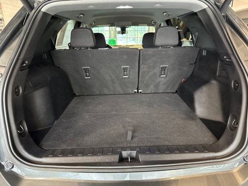 Used 2021 Chevrolet Equinox LT FWD image 25