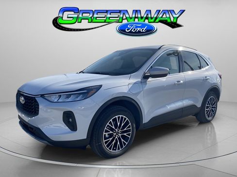 New 2026 Ford Escape SE image 1
