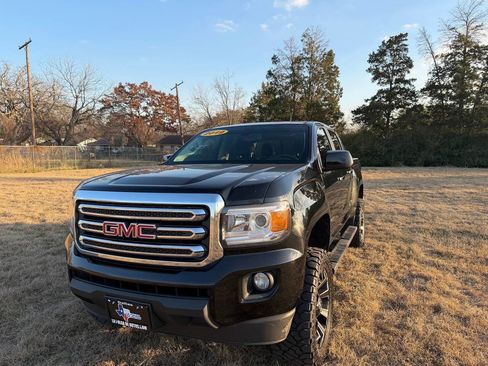 Used 2019 GMC Canyon SLE w/ SLE Convenience Package image 1