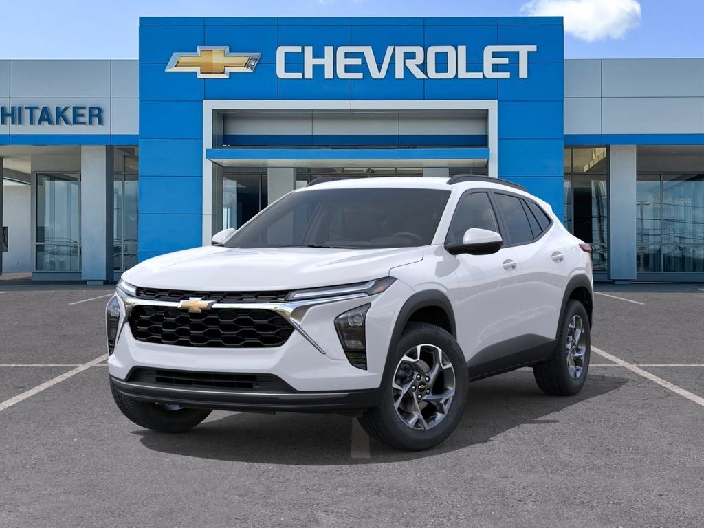 New 2026 Chevrolet Trax LT w/ Driver Confidence Package FWD image 6