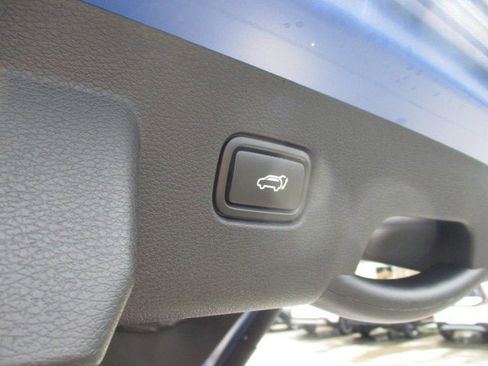 New 2026 Kia Sportage EX w/ EX Panorama Roof Package image 12