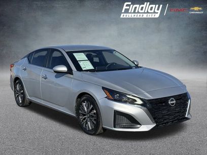 Used 2023 Nissan Altima 2.5 SV