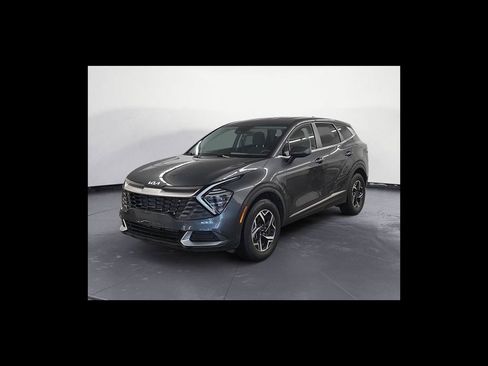 Used 2024 Kia Sportage LX AWD/4WD image 2