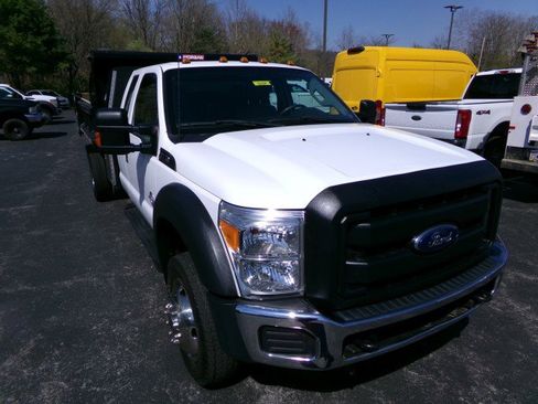 Used 2016 Ford F550 4x4 SuperCab Super Duty image 2