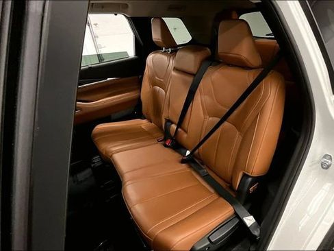 Used 2024 INFINITI QX60 Sensory AWD/4WD image 25