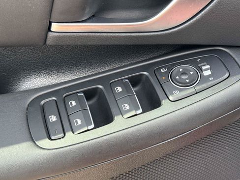 Used 2024 Hyundai Sonata SEL FWD image 18