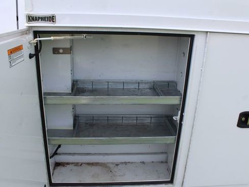 Used 2022 Ford E-350 and Econoline 350 Super Duty w/ Power Windows & Locks Group image 11