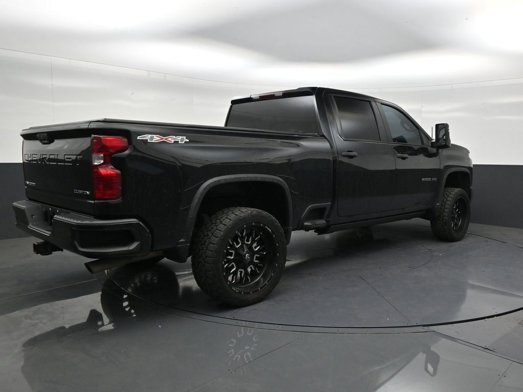 Used 2025 Chevrolet Silverado 2500 Custom w/ Custom Value Package AWD/4WD image 5