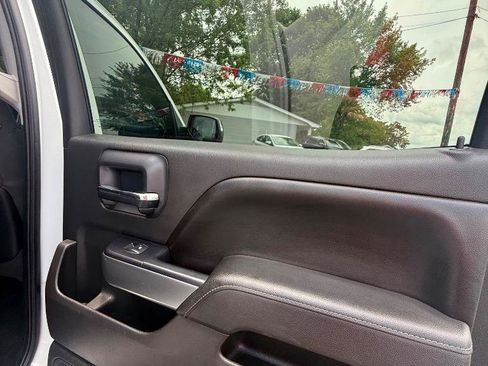 Used 2015 Chevrolet Silverado 1500 LT AWD/4WD image 26