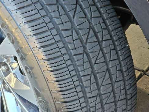 Used 2017 Ford F150 Lariat w/ Equipment Group 502A Luxury image 20