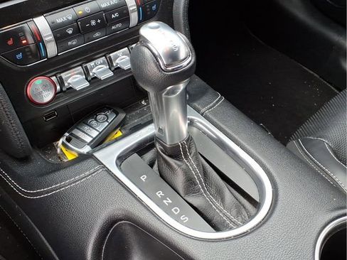 Used 2020 Ford Mustang Premium w/ Equipment Group 201A image 11