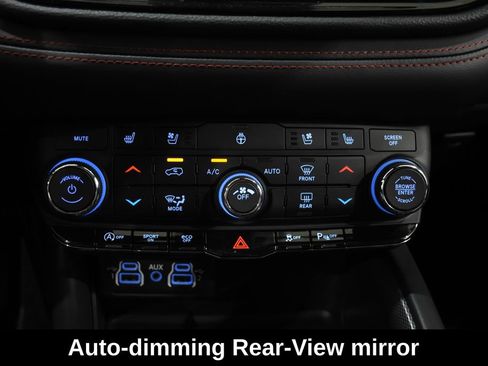 Used 2024 Dodge Durango GT AWD/4WD image 23