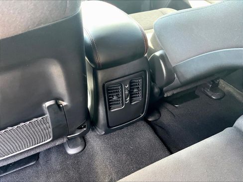 Used 2026 Dodge Durango GT RWD image 10