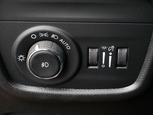 New 2026 Jeep Grand Cherokee L Limited AWD/4WD image 14