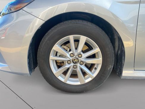 Used 2025 Toyota Camry LE FWD image 12